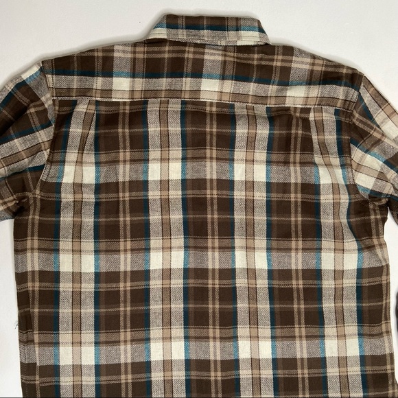 WRANGLER Relaxed Fit Heavyweight Button Down Shirt - Picture 4 of 10